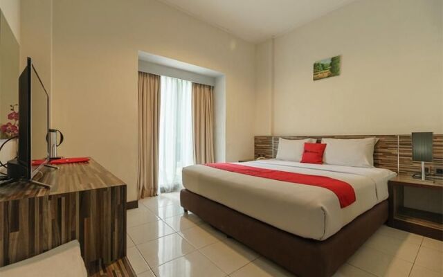 Reddoorz Plus @ Gunung Sahari 2