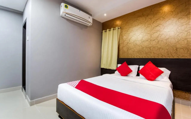 Mokshajna Inn by OYO Rooms