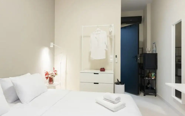 Astra Beach Studio 4