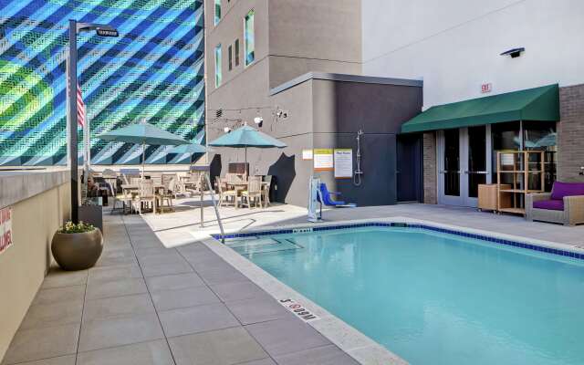 Home2 Suites by Hilton Charlotte Uptown, NC