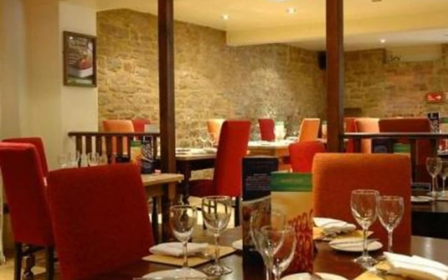 Red Lion Hotel Adderbury by Greene King Inns
