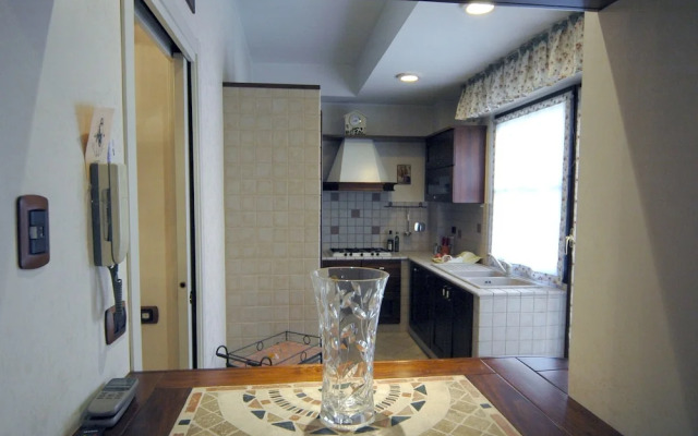 Roma Chic House - Delightful Luxury Apartment 3 People, With Jacuzzi