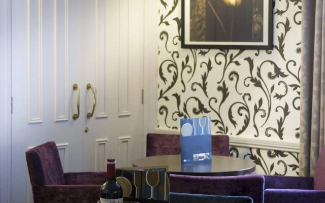 The Invercauld Arms Hotel