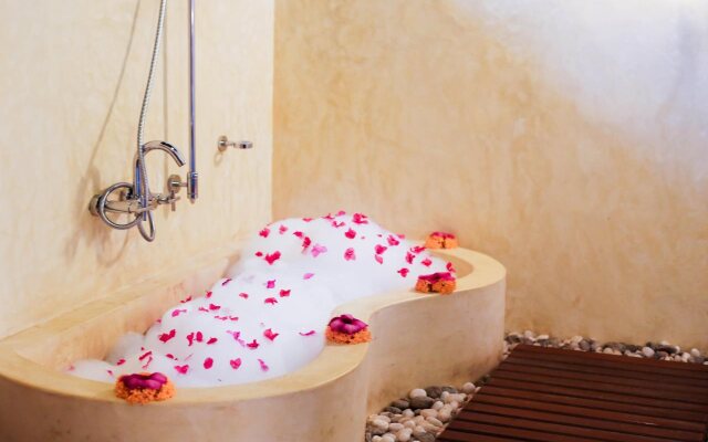 Cocoon Resort & Villas