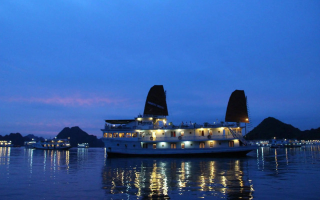 Majestic Cruise