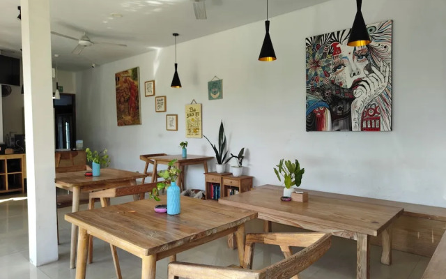 Manuver Surf and Stay Uluwatu Bali