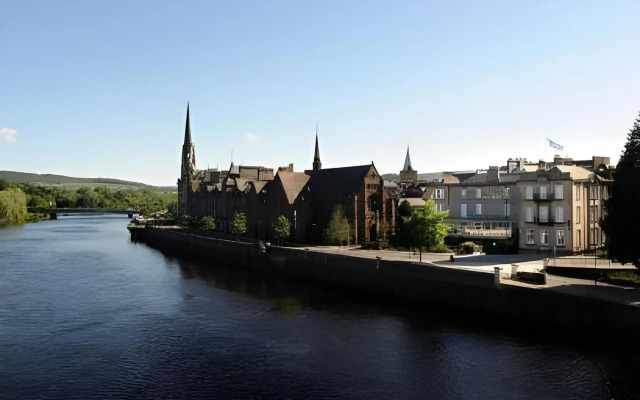 The Royal George Hotel