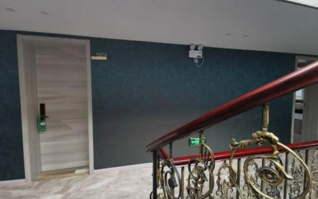 Dongjia Hotel