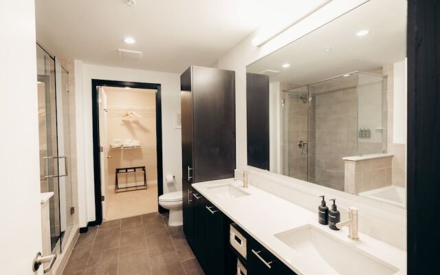 West Home at Green Hills