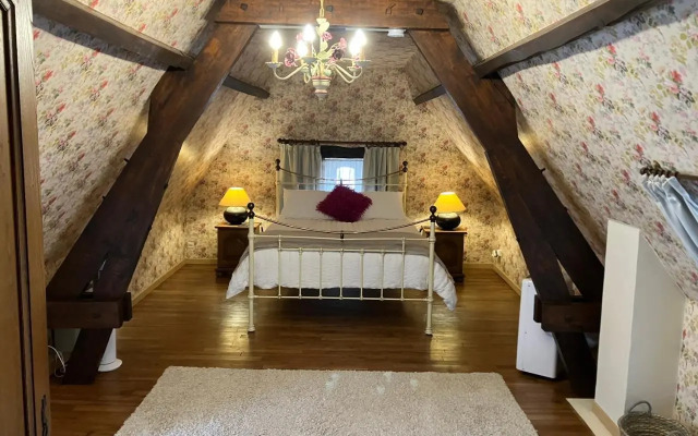 Le Petit Chateau - adults only property