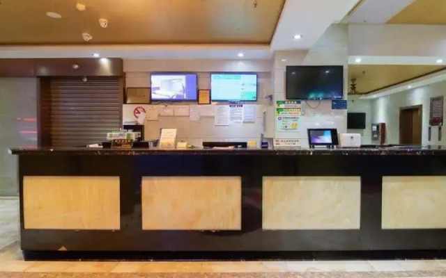 Greentree Inn Shanghai Xietu East Road Zhizaoju Ro