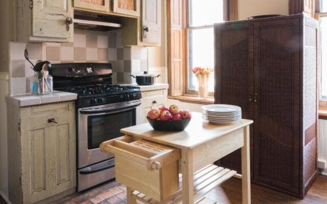 Found Places Capitol Hill Bed & Breakfast