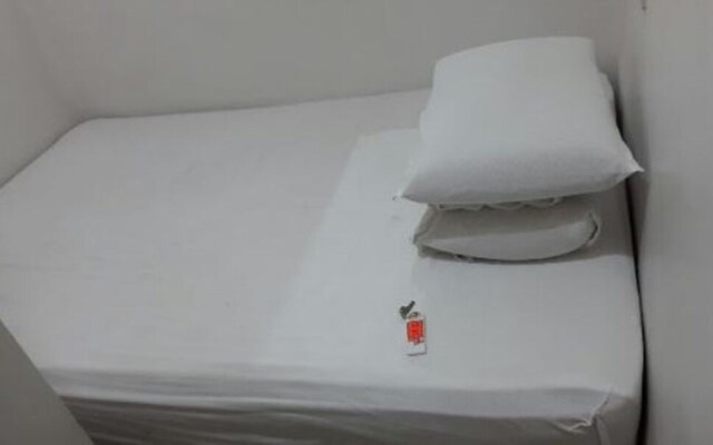 D' Morvie Suites- Davao