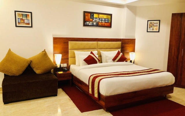Red Crown Hotel – Guest Rooms – Delhi