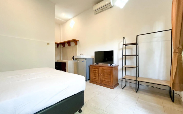 Adi surya guest house