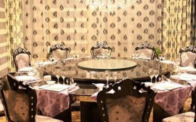 Nanjing Zifeng Suoshi Holiday Hotel