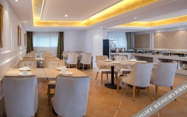 Vienna Hotel (Dongguan Huangjiang Meitang Subway Station Brnch)