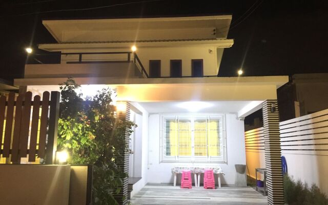 Numsai Pool Villa