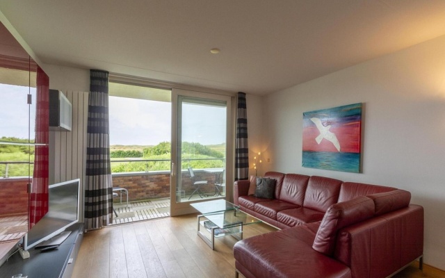 Cozy Apartment With Balcony