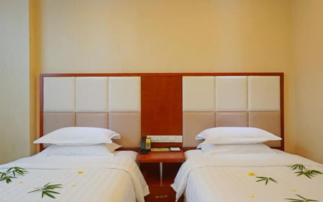 Southeast Huadu Hot Spring Hotel