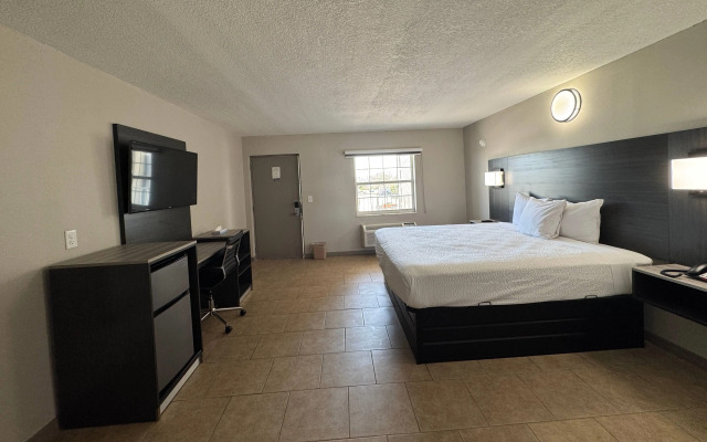 Travelodge by Wyndham Venice