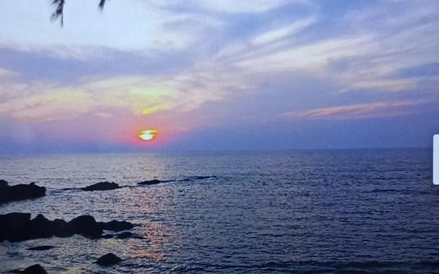 Goroomgo Om Ganesh Naik Cliff Side Guest House Goa