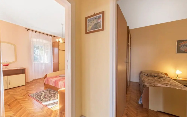 Stunning Home in Labin With 2 Bedrooms