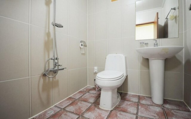 Damyang Clover Pension