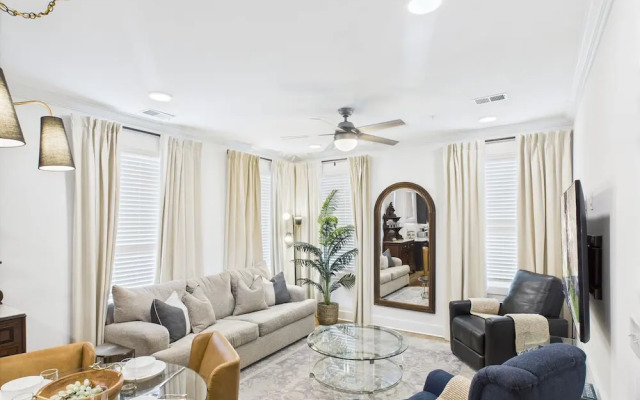 Woodwind - Minutes to Broadway -walk to Breweries