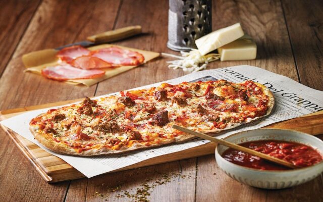 Holiday Inn Calgary South Conference Center by IHG