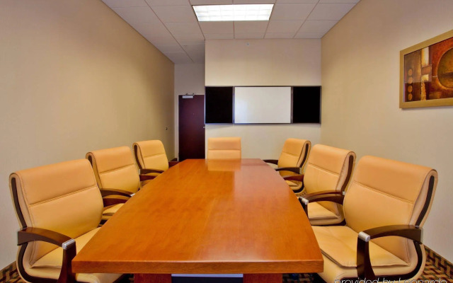 Holiday Inn Express Hotel & Suites Ocoee East by IHG