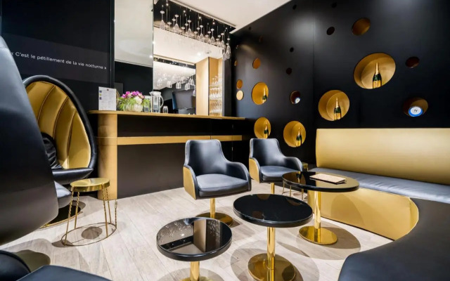 Hotel Les Bulles de Paris