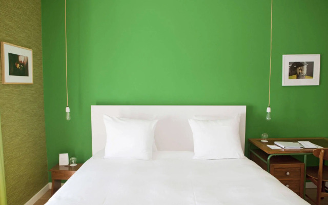 Vesper Hotel