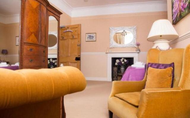 Priskilly Forest Country House