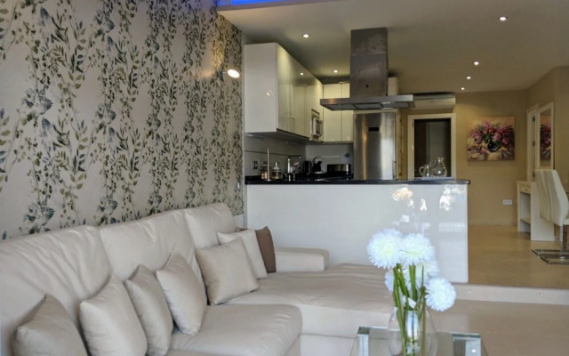 Marbella Luxury 3 bed apt