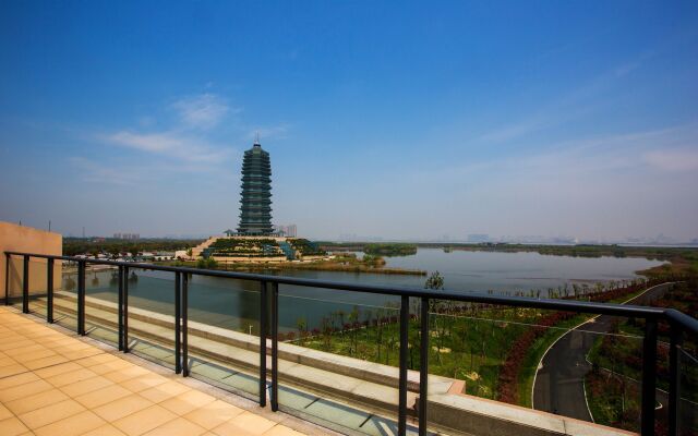 Blossom Water Museum Hotel