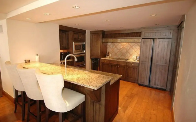 Aspen St Regis Residence Club 2 Bedroom