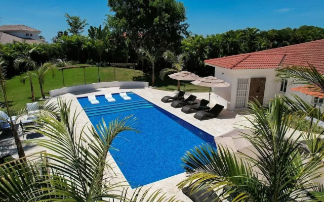 Villa Royale Luxury 4-bedroom Paradise In Sosua
