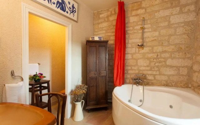 Maison de 3 chambres avec jacuzzi et wifi a Chablis