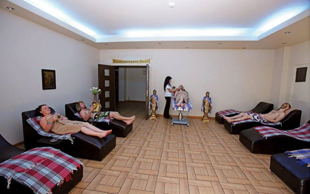 Viking Garden Hotel