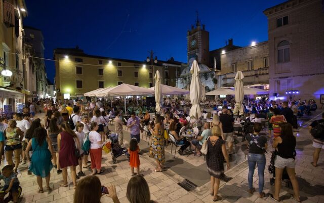 Unique Studio Apartment