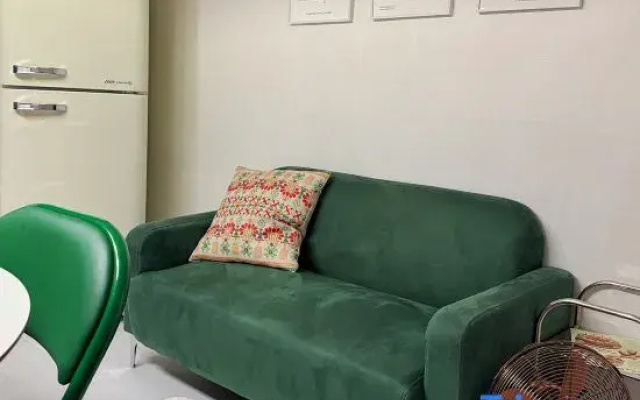 Hello Cozy