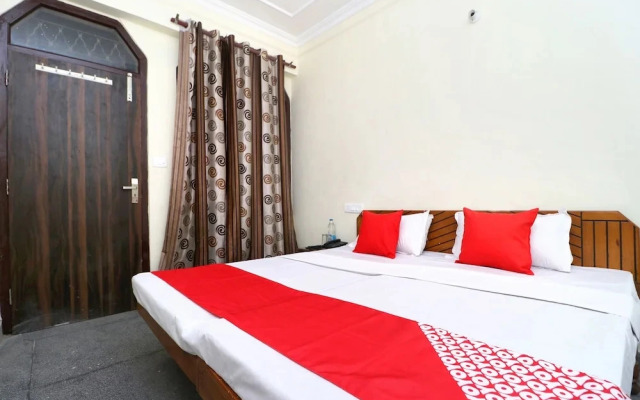 Amrit Guest House By OYO Rooms