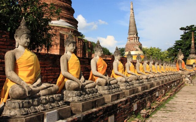 Ayutthaya Retreat