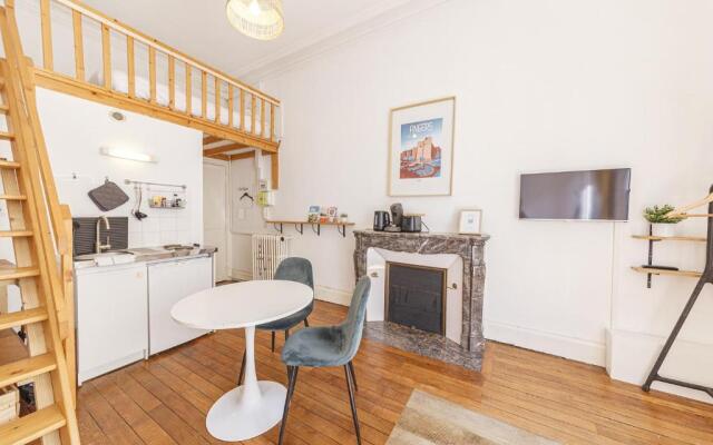 L'Angevin- Studio vue sur place du Ralliement