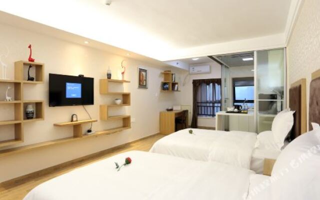 Dacaimen ApartHotel