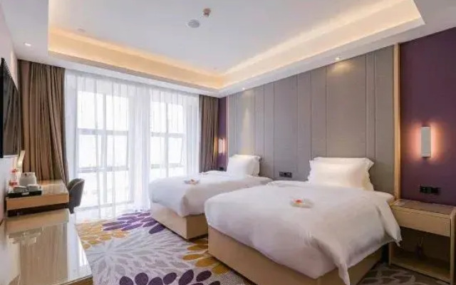 Lifeng Hotel Universal Pearl City Store