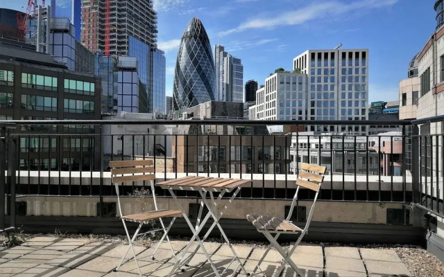 Still Life Tower Hill Executive