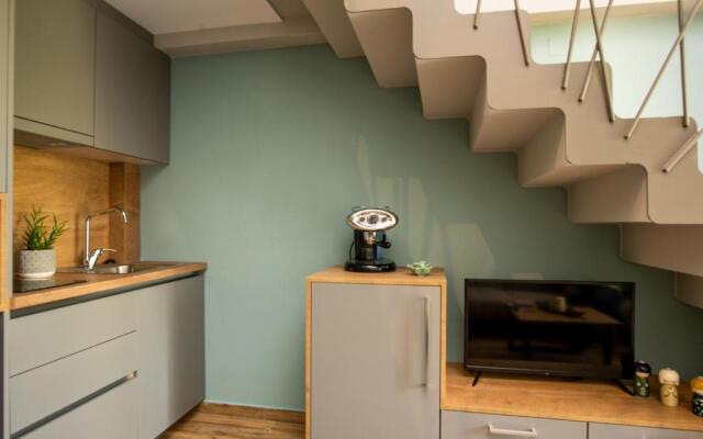 Tzes City Suites