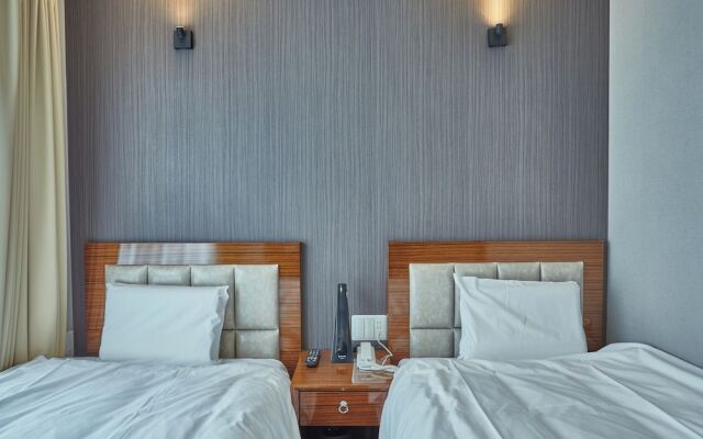 EZ HOTEL KIX Seaside